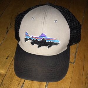 Patagonia Two-Tone Trout Patch Trucker Hat - Tan & Black